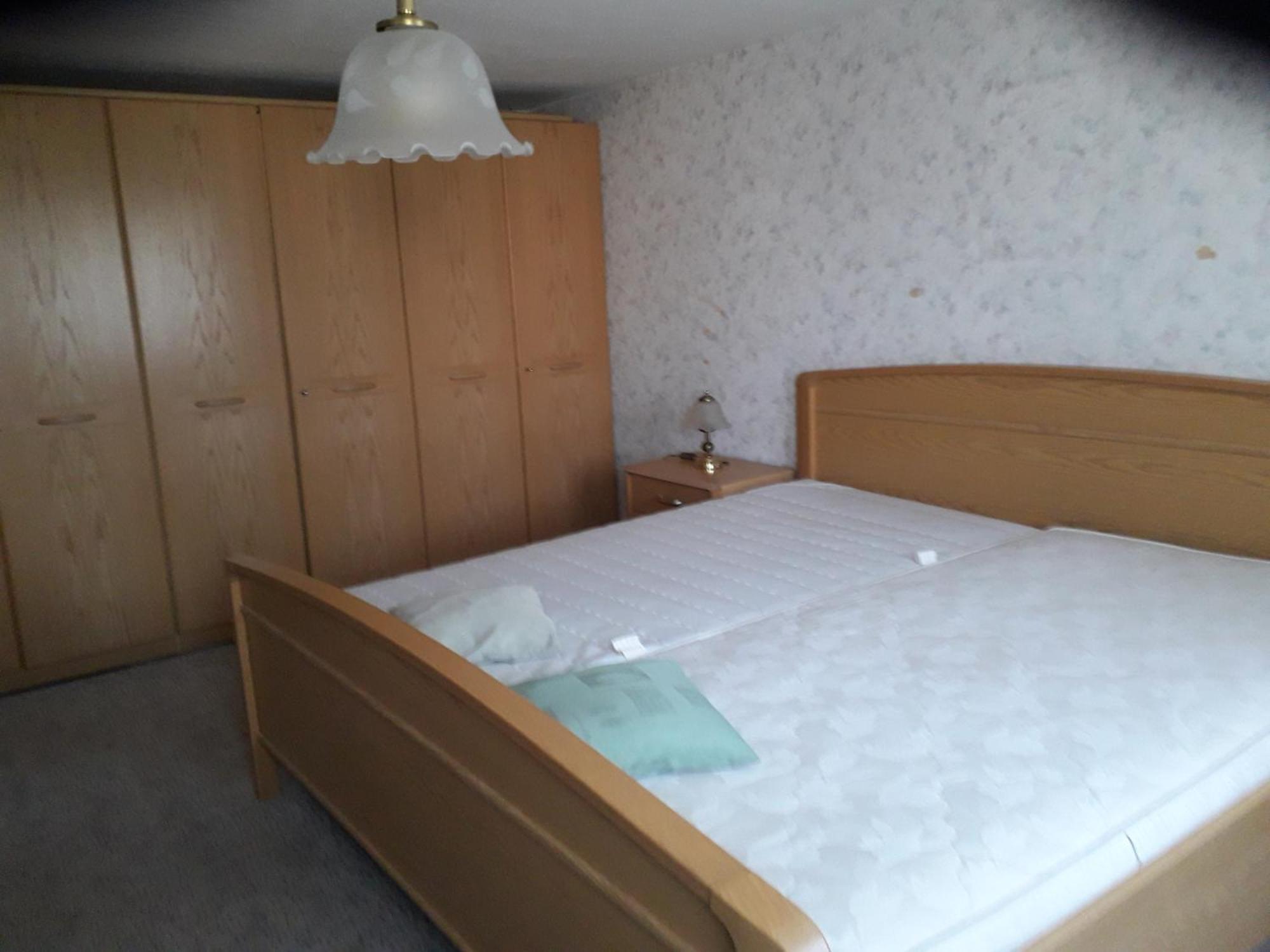 Geraeumiges Ferienhaus Beverungen Esterno foto